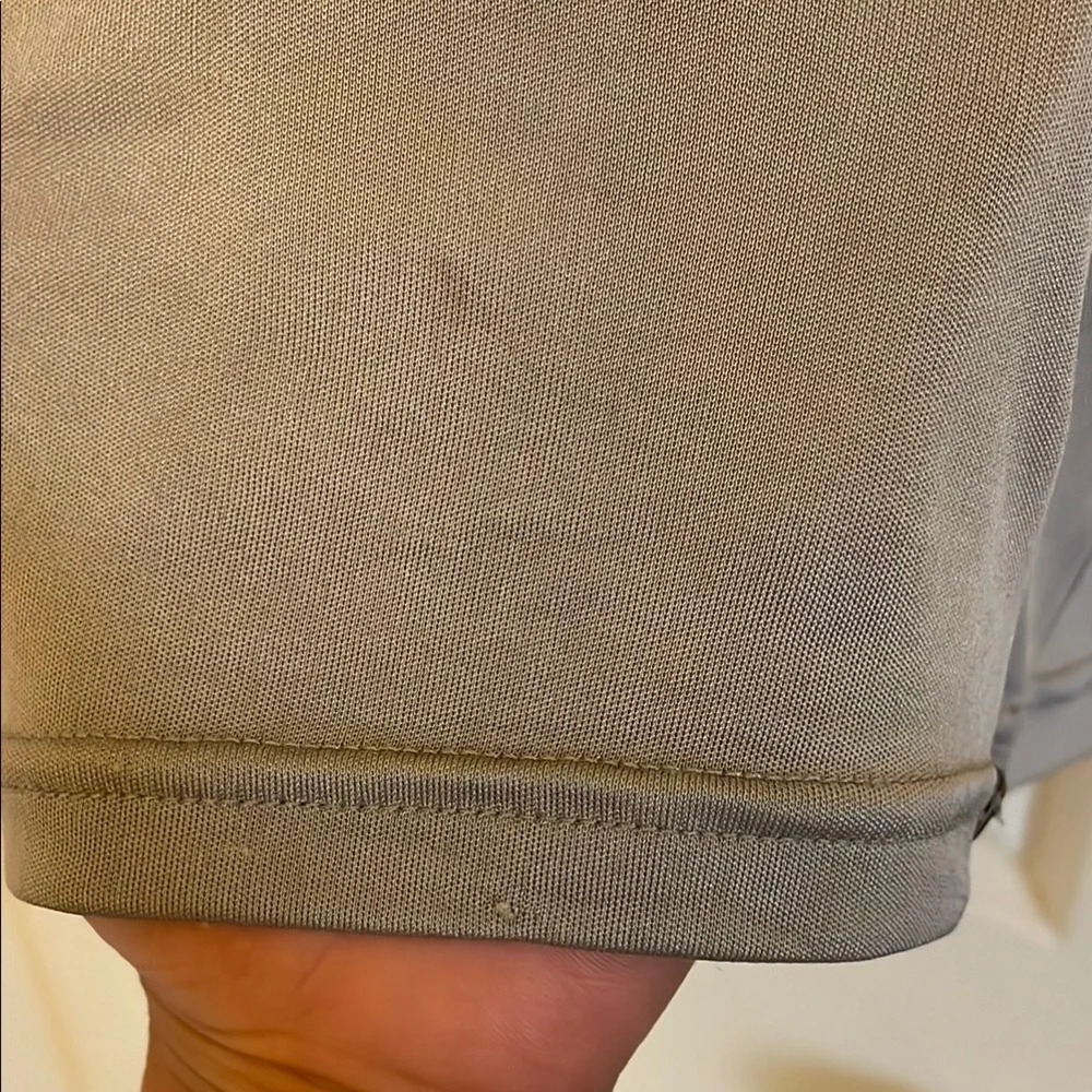 $2! 5 for $10 🔥Ted Baker Gray Tank Top with Silver Accents - Picture 9 of 13